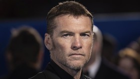 Sam Worthington Curhat 'Setelan' Tidak Pas Kala Coba Jadi James Bond
