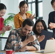 Ingin Terlihat Cerdas Saat Meeting di Kantor? Coba Lakukan 5 Hal ini!