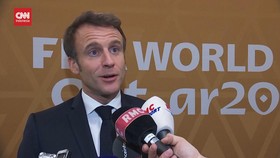 VIDEO: Macron Beri Selamat Argentina usai Tekuk Prancis di Piala Dunia
