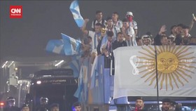 VIDEO: Timnas Argentina Keliling Qatar Dikawal Pasukan Berkuda