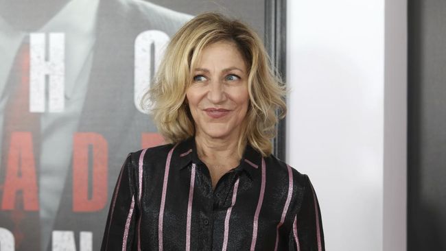 Edie Falco mengira Avatar: The Way of Water tayang beberapa tahun lalu dan flop karena tak ada keriuhan terhadap film tersebut.