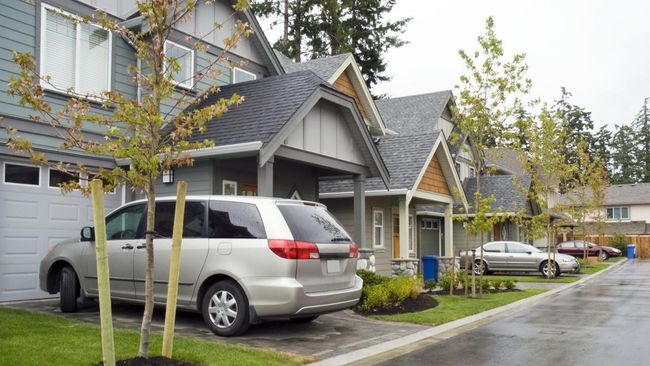 10 Cara Aman Meninggalkan Mobil di Rumah Saat Liburan Nataru Mobil seharusnya tidak dibiarkan begitu saja ketika ditinggal untuk waktu lama. Simak cara aman meninggalkan mobil saat liburan.