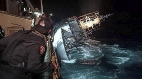 FOTO: Berjibaku Cari 31 Marinir Kapal Perang Thailand yang Tenggelam
