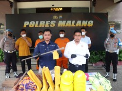 Cuan Miliaran Rupiah Jadi Alasan Pembongkaran Stadion Kanjuruhan