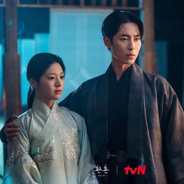 img-title Serasi Semua, Ini 5 Pasangan di Drama Korea Terbaru dengan Chemistry Romantis!