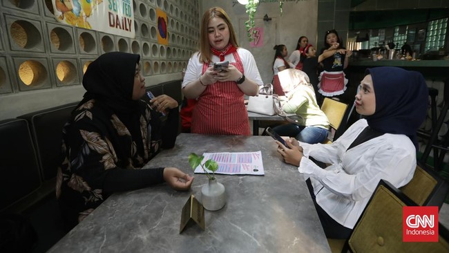 Karen's Diner Bangkrut dan Tutup Permanen per Akhir Juni 2025 Restoran Karen's Diner bangkrut dan tutup pada akhir Juni 2025 di London, Inggris, akibat membengkaknya biaya operasional.