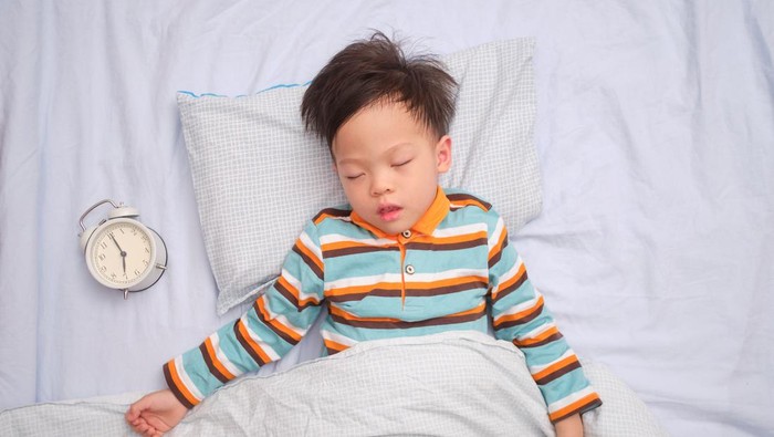 Normalkah Anak Tidur Mendengkur? Ketahui Penyebab dan Cara Mengatasinya