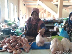 Harga Daging Ayam di Pasar Boyolali Naik Jadi Rp 33 Ribu/Kg