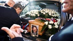 FOTO: Pemakaman Sinisa Mihajlovic, Selamat Jalan Legenda!
