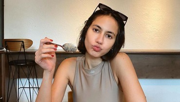 Bikin Salah Fokus, Penampakan Wajah Pevita Pearce Usai Tidur Selama 14,5 Jam