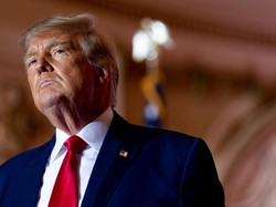 Gugat Hillary Clinton, Donald Trump Dihukum Bayar Rp 15 M!