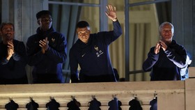 FOTO: Sambutan 'Pahlawan' untuk Timnas Prancis di Paris