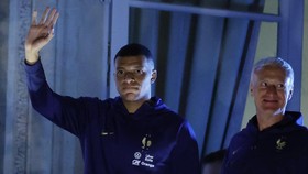Gagal Pertahankan Gelar Piala Dunia, Timnas Prancis Disambut Hangat