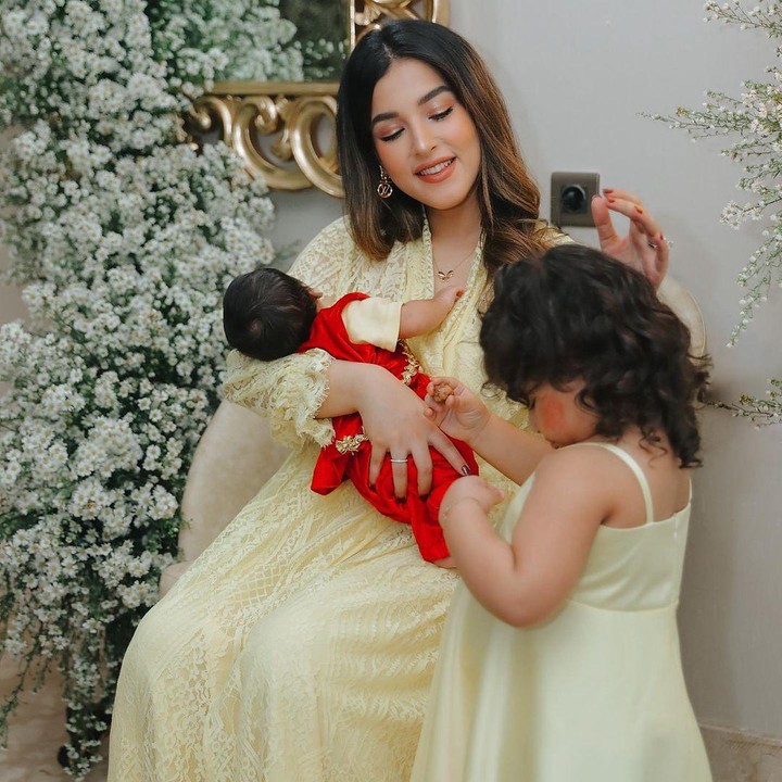 <p>Pada Jumat 17 Desember 2022, Tasya Farasya menggelar akikah anak keduanya, Hasan Isa Assegaf. "Ayang baby boy akekah," tulisnya dalam akun Instagram @tasyafarasya. (Foto: Instagram @tasyafarasya)<br /><br /><br /></p>