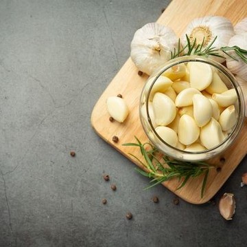 img-title Mengenal Golden Garlic yang Dianggap Bisa Turunkan Kolesterol, Beneran Ampuh?