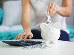 Biar Gak Kebobolan, Ini 7 Tips Menyimpan Uang di Bank dengan Aman