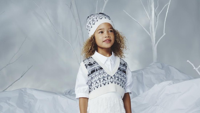 Modis Sedari Dini, Melihat Koleski Baju Anak Berharga Fantastis dari Dior
