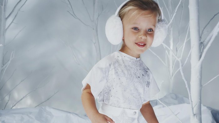 Koleksi baju anak Dior musim semi 2023