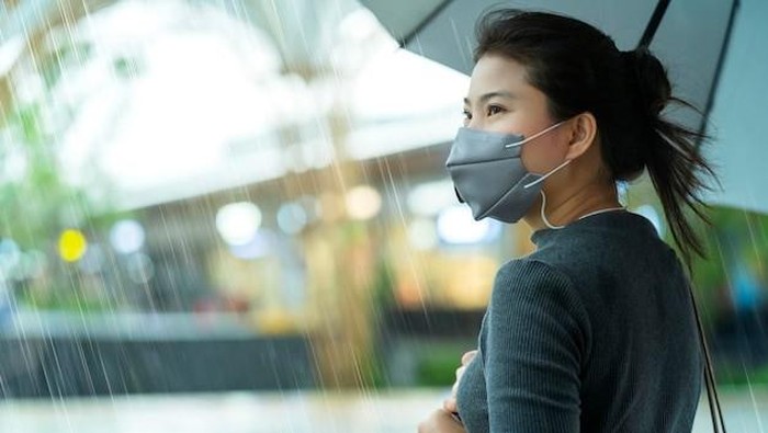 Dapat Menjaga Kesehatan Tubuh, Rutin Konsumsi 8 Makanan Ini Agar Tidak Mudah Sakit di Musim Hujan!