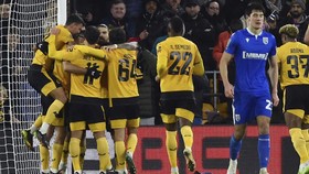 Elkan Baggott Cetak Gol Bunuh Diri, Gillingham Kalah dari Sutton