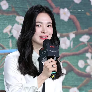 img-title Selain Song Hye Kyo, Ini Sederet Aktris Korea dengan Bayaran Termahal di Awal Tahun 2023