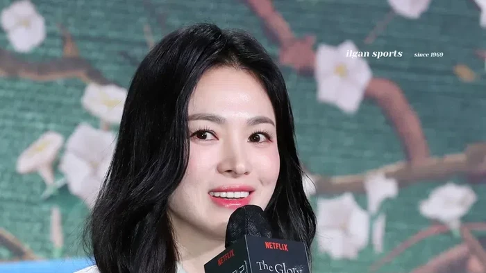 img-title Selain Song Hye Kyo, Ini Sederet Aktris Korea dengan Bayaran Termahal di Awal Tahun 2023