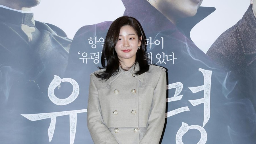 SEOUL, SOUTH KOREA - DECEMBER 19: South Korean actors Park Hae-Soo, Park So-Dam and Lee Ha-Nee attend the 'Phantom' Press Conference at Yongsan CGV on December 19, 2022 in Seoul, South Korea. The film will open on January 18, 2023 in South Korea. (Photo by Han Myung-Gu/WireImage)
