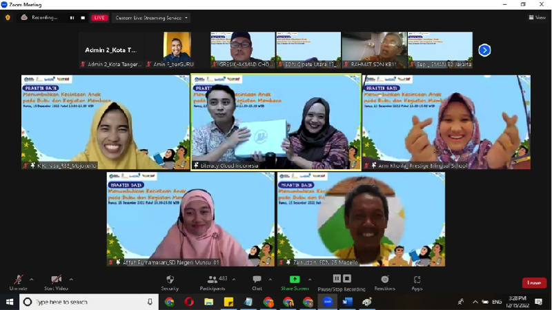 Dalam acara penutupan Workshop Nasional 'Menumbuhkan Kecintaan Anak pada Buku dan Kegiatan Membaca'
