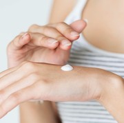 Bikin Kulit Tangan Lembut dan Terawat, Ini Kandungan yang Wajib Ada di Hand Butter