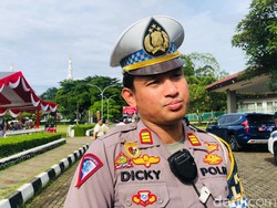 Polisi Atur Lalin Sekitar Masjid At-Taawun Bogor Jelang Puncak Berdzikir