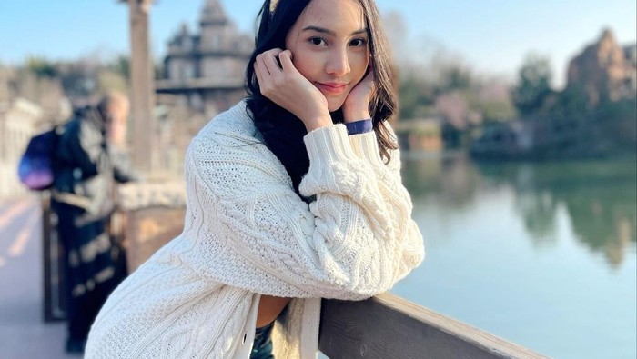 Perjalanan outfit Anya Geraldine di tahun 2022/Sumber: IG @anyageraldine