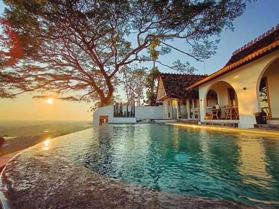 Hidden Gem Jogja! 2 Villa Private Pool yang Bikin Liburan Terasa Seperti di Bali 