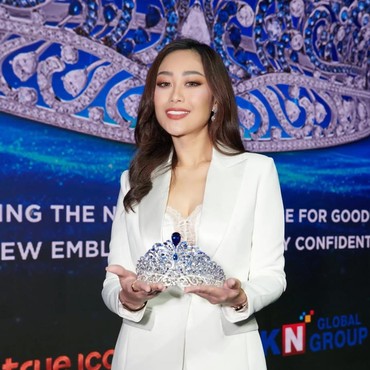 7 Potret Poppy Capella yang Pernah Ngaku Keponakan Inul Daratista