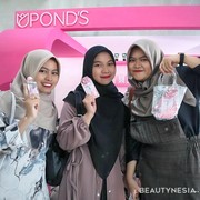 POND'S Mengajak Pengunjung Art Week 2022 untuk Tampil Glowing dan Lebih Percaya Diri di Setiap Kesempatan, Ini Potret Keseruannya!