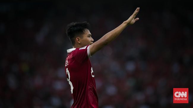 Babak I: Witan Buang Peluang, Indonesia vs Thailand Masih Imbang Duel Indonesia vs Thailand pada pertandingan Grup A Piala AFF 2022 di Stadion Utama Gelora Bung Karno berakhir imbang hingga akhir babak pertama.