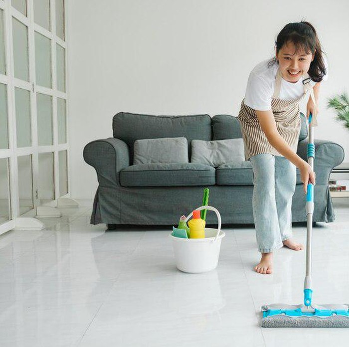 Sebelum pergi berlibur, bersihkan dahulu tempat tinggal. Lakukan juga tindakan pencegahan untuk menjaga keamanan tempat tinggal.