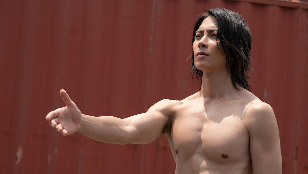 Ogizdagi konka bilan porno tomosha qiling