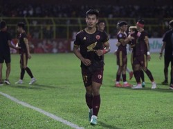 Agung Mannan Belajar Kontrol Emosi Usai Dikartu Merah saat PSM Vs Borneo