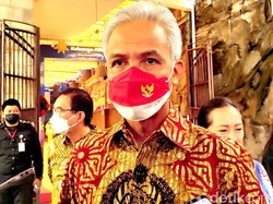 Kritik dan Pembelaan Usai Heboh Ganjar Serahkan Bantuan Baznas ke Kader PDIP