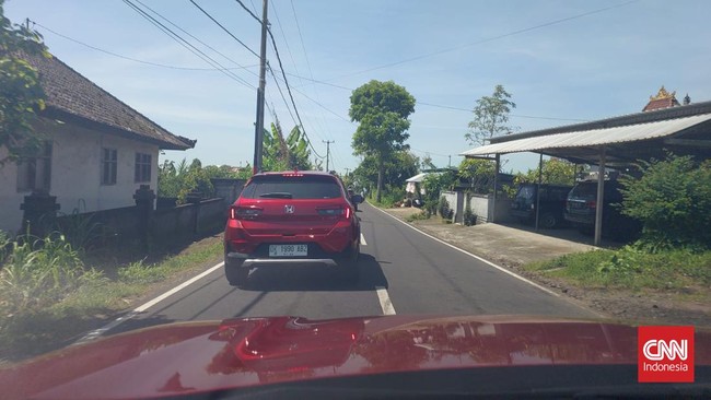 Rute pengujian WR-V di Bali ini mulai dari daerah pegunungan seperti Ubud, Kintamani, hingga ke dataran rendah Kuta yang lalu lintasnya lebih padat.