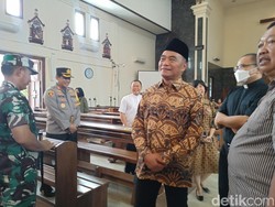Menko PMK Pantau Langsung Persiapan Kegiatan Ibadah Natal 2022 di Jatim