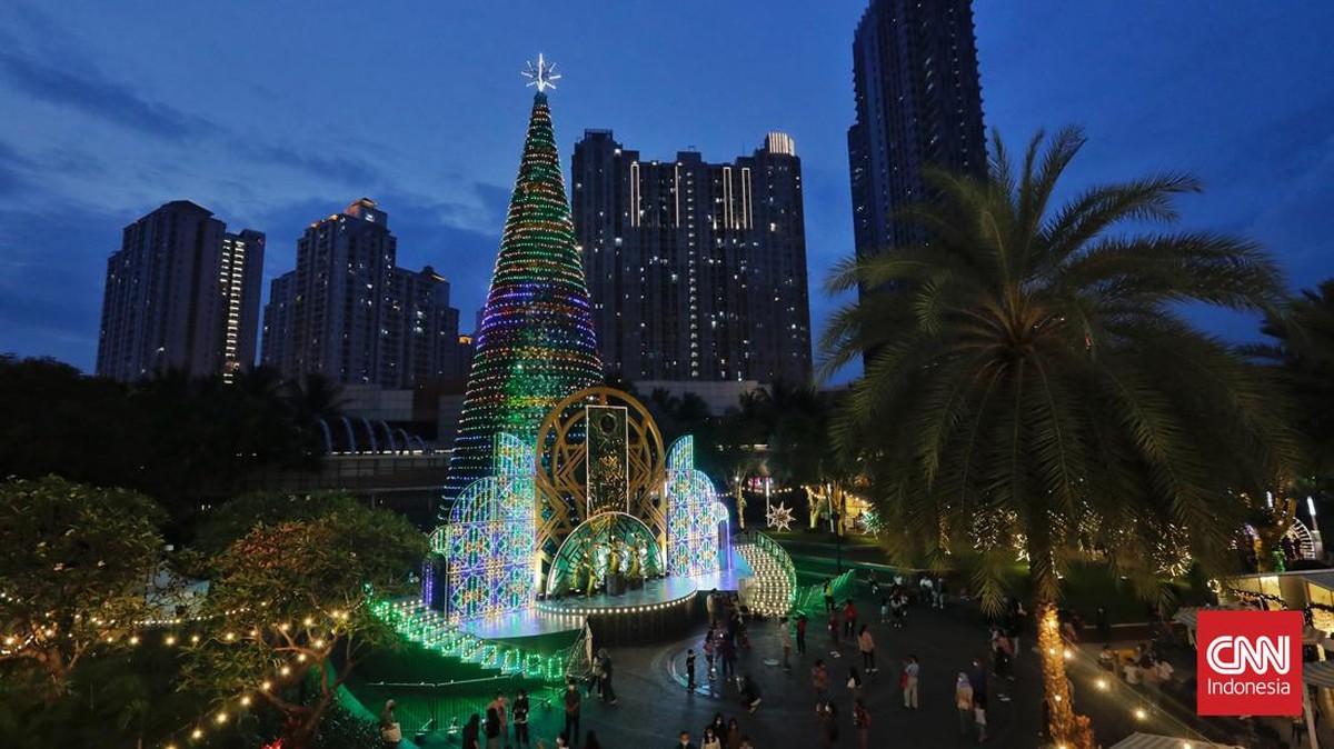 FOTO: Wisata Natal dan Tahun Baru di Pusat Perbelanjaan Jakarta