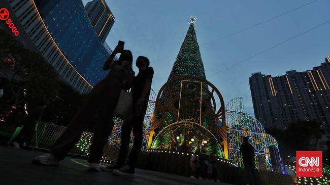 FOTO: Wisata Natal dan Tahun Baru di Pusat Perbelanjaan Jakarta