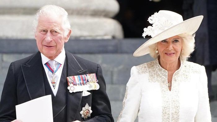 Charles dan Camilla