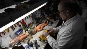 FOTO: Menengok 'Rumah Sakit' Mainan Berusia 50 Tahun di Madrid