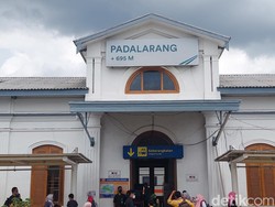 Mengenal Gaya Bangunan Stasiun Padalarang yang Berdiri Sejak Era Kolonial