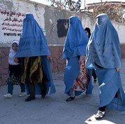 Kembali Tuai Kecaman, Kini Taliban Larang Perempuan Afghanistan Kerja di LSM