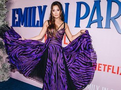 Bintang Emily in Paris Ashley Park Masuk RS Akibat Syok Septik Mengancam Nyawa