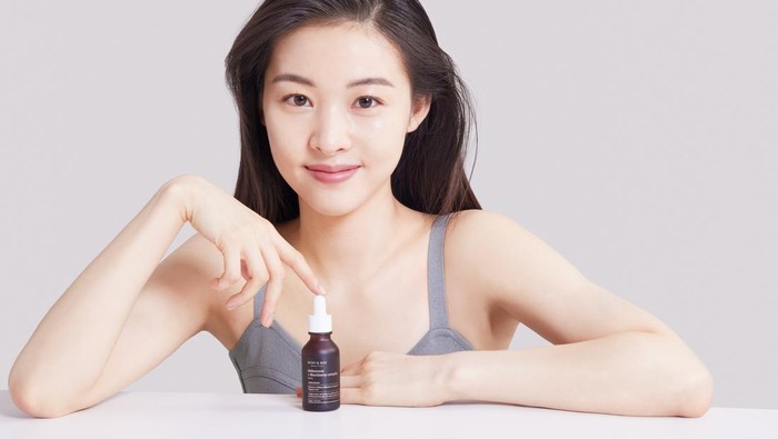 Yakin Skincare Pilihan Kamu Bebas dari Bahan Berbahaya? Cari Tahu Dulu di Sini Yuk!