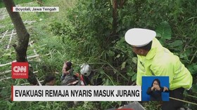 VIDEO: Evakuasi Remaja Nyaris Masuk Jurang